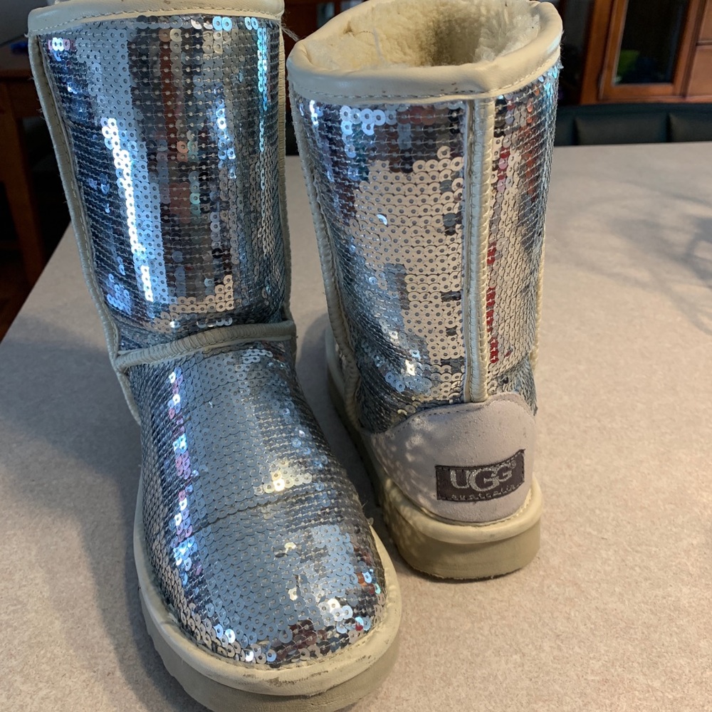 Uggs Sequined boots